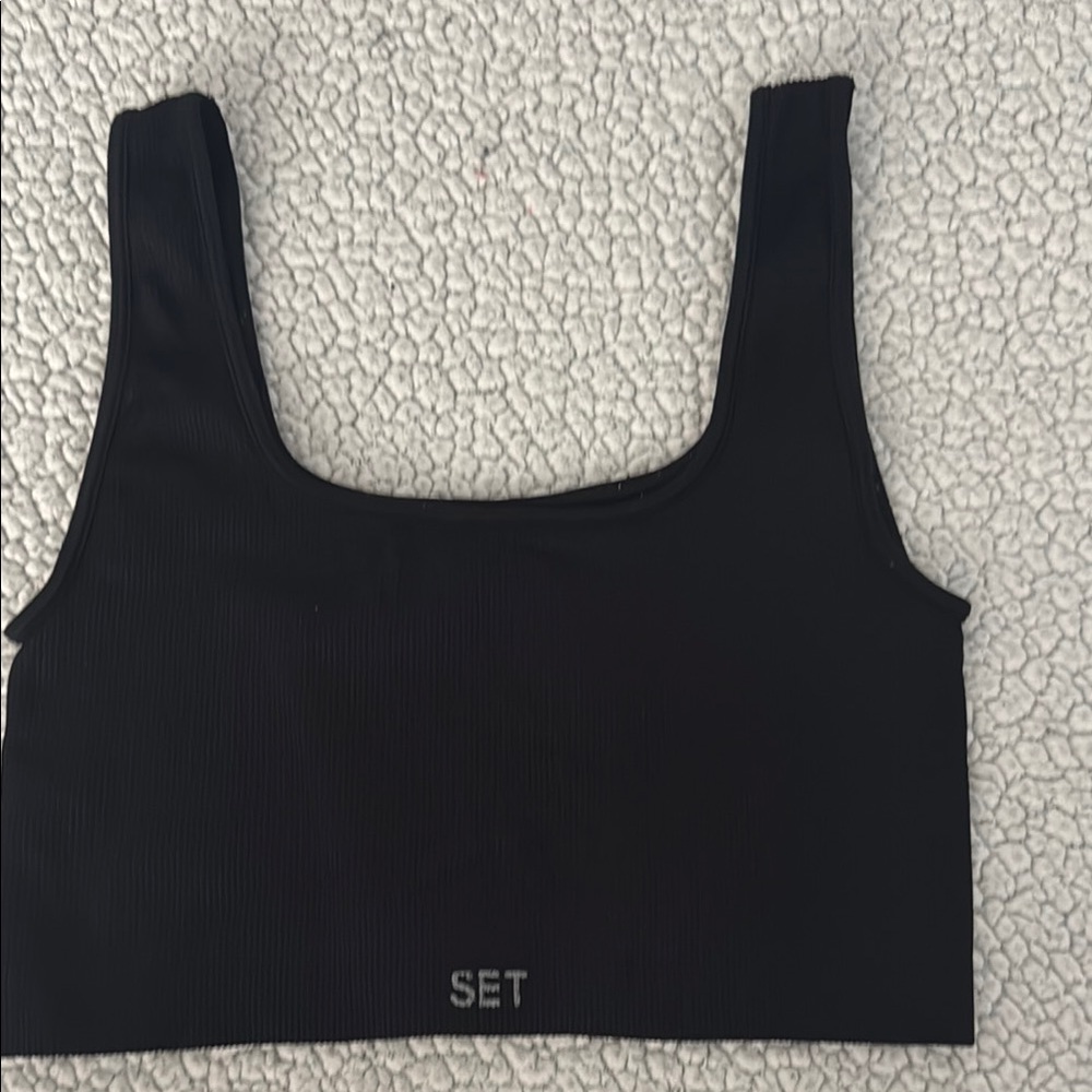 Black box cut sports bra SET Active